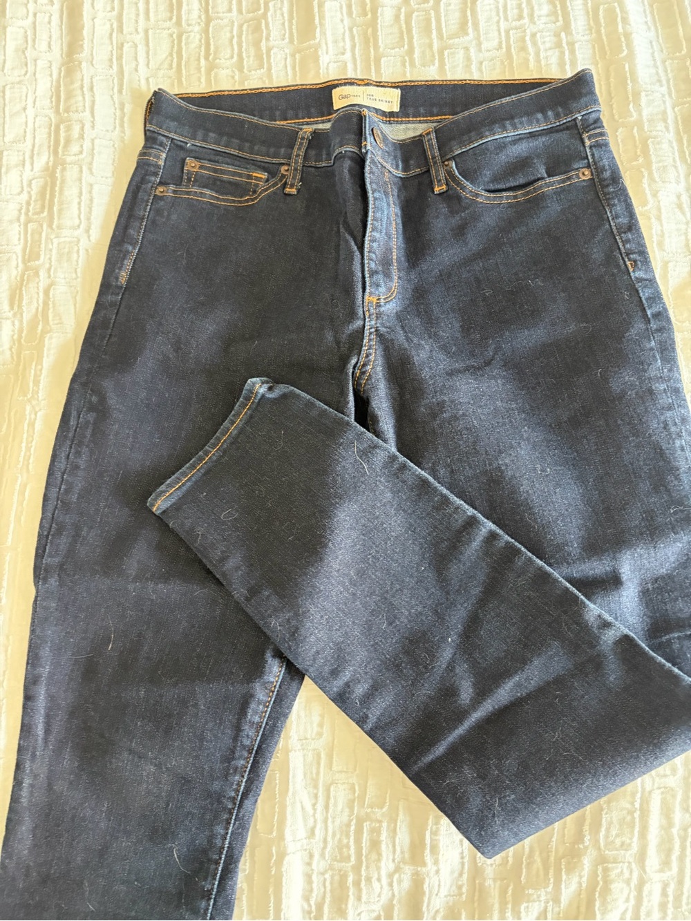 Women's Skinny Jeans in Dark Indigo - GAP